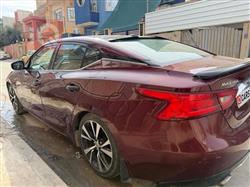 نيسان ماكسيما